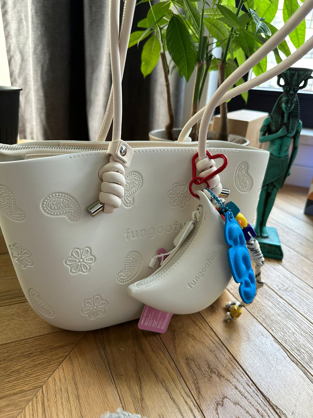 Mini Banana – EVA Mini Coin Pouch Keychain